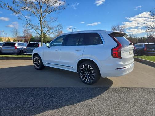 2026 Volvo XC90 B6 Ultra 7-Seater