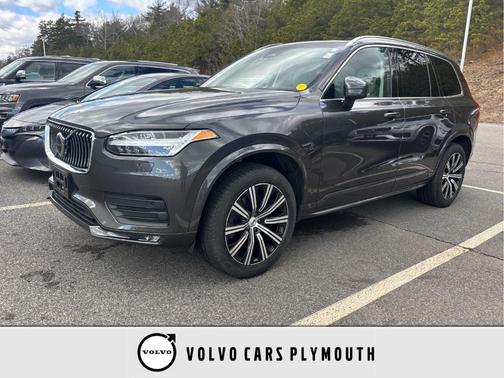2023 Volvo XC90 B5 Core