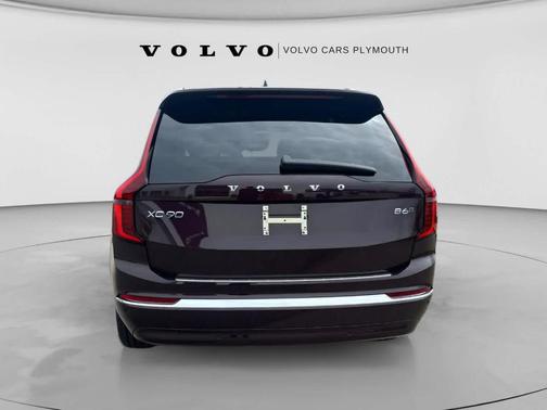 Mulberry Red 2026 Volvo XC90 B6 Plus 7-Seater