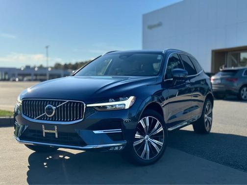 2022 Volvo XC60 B5 Inscription