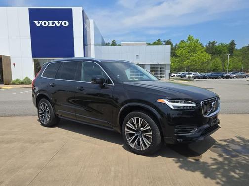 2022 Volvo XC90 T6 Momentum 6 Passenger