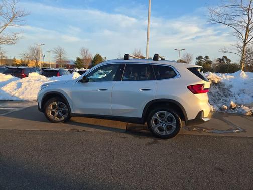 2023 BMW X1 xDrive28i
