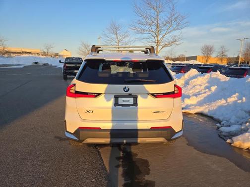 2023 BMW X1 xDrive28i