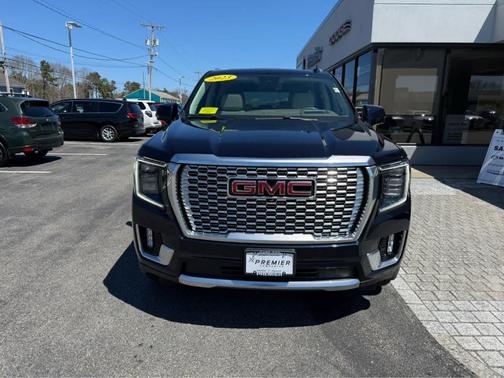 Midnight Blue Metallic 2023 GMC Yukon Denali