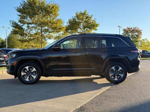 2024 Jeep Grand Cherokee 4xe Base