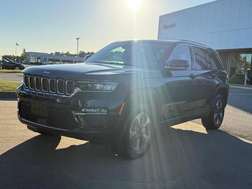 2024 Jeep Grand Cherokee 4xe Base