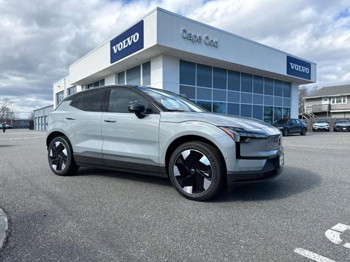 Metallic 2026 Volvo EX30 Twin Motor Ultra