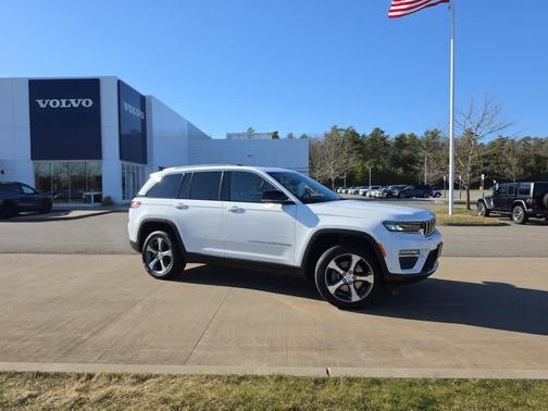 2023 Jeep Grand Cherokee 4xe Base
