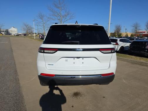 2023 Jeep Grand Cherokee 4xe Base