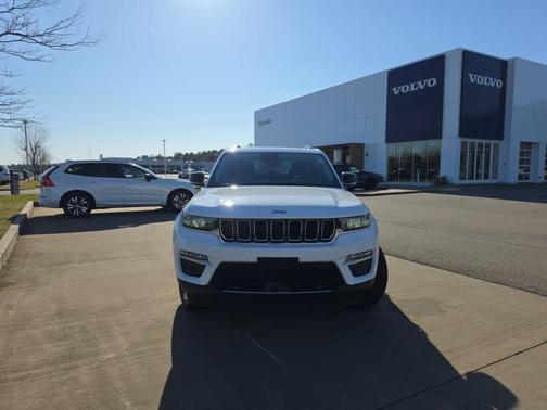 2023 Jeep Grand Cherokee 4xe Base