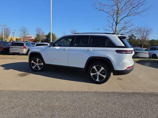 2023 Jeep Grand Cherokee 4xe Base