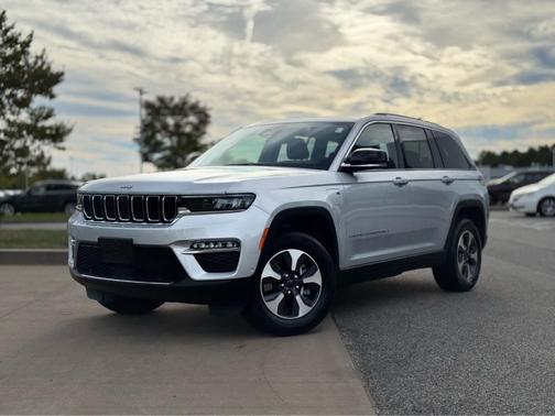 2023 Jeep Grand Cherokee 4xe Base