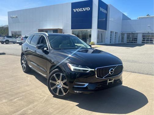 Onyx Black Metallic 2019 Volvo XC60 T5 Inscription