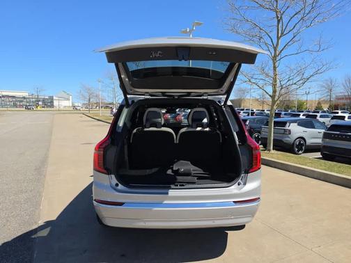 Silver 2025 Volvo XC90 PLUS