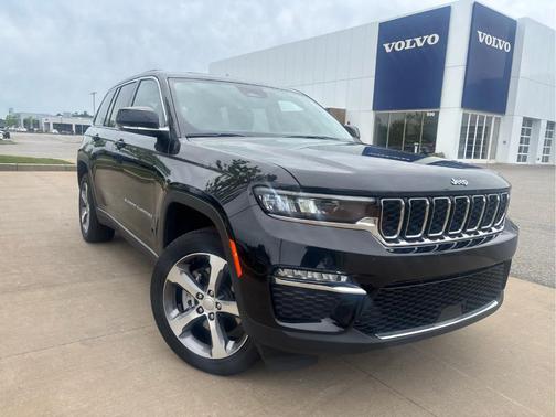 Diamond Black 2023 Jeep Grand Cherokee 4xe Base