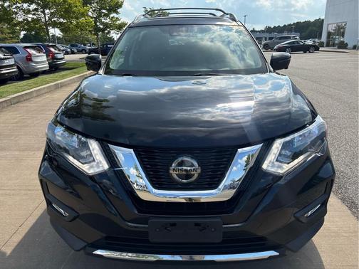 Magnetic Black 2020 Nissan Rogue SV