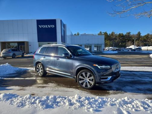 2024 Volvo XC90 B6 Ultimate Bright Theme 6-Seater