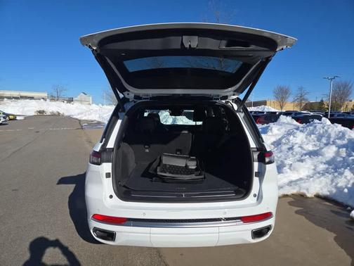 2023 Jeep Grand Cherokee 4xe Summit