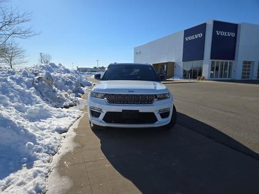 2023 Jeep Grand Cherokee 4xe Summit