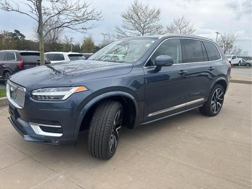 Denim Blue Metallic 2023 Volvo XC90 B5 Plus