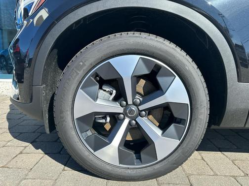 Black 2026 Volvo XC40 B5 Plus
