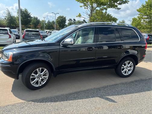 Black Stone 2013 Volvo XC90 3.2