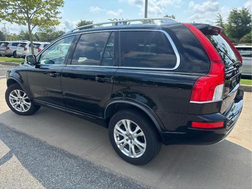 Black Stone 2013 Volvo XC90 3.2