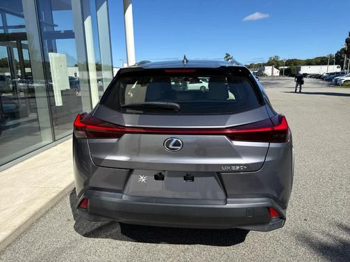 2020 Lexus UX 250h Base