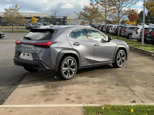 2020 Lexus UX 250h Base