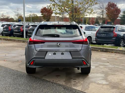 2020 Lexus UX 250h Base