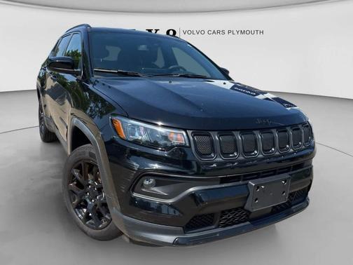 Diamond Black 2022 Jeep Compass Altitude