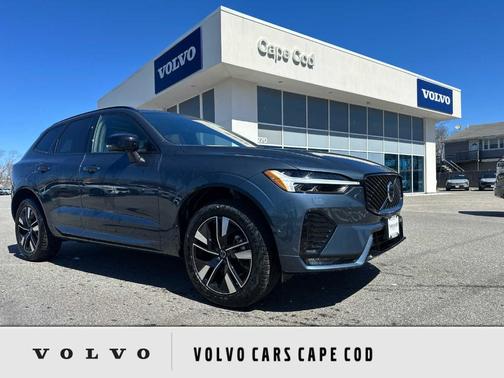 2026 Volvo XC60 B5 Plus
