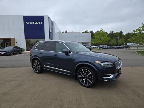 2023 Volvo XC90 B6 Plus 7-Seater