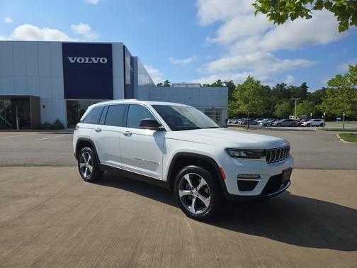 2023 Jeep Grand Cherokee 4xe Base