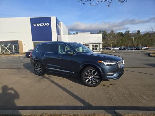 2022 Volvo XC90 T6 Inscription 6 Passenger