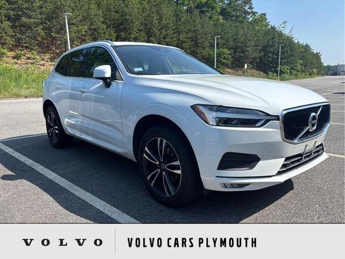 2021 Volvo XC60 T5 Momentum