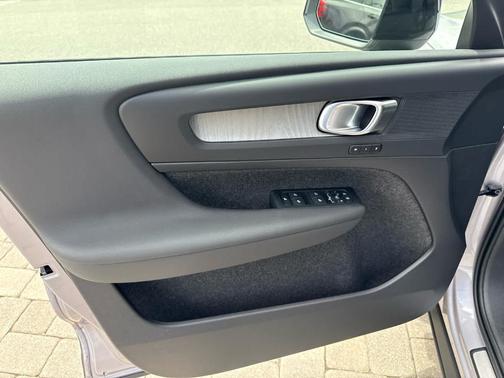 Silver 2026 Volvo XC40 B5 Core