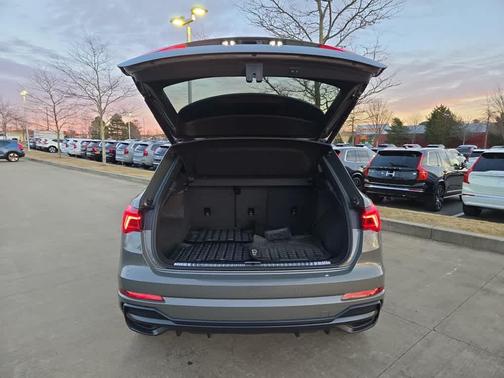 2022 Audi Q3 45 S line Premium Plus