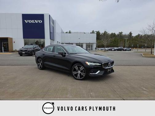 Black Stone 2022 Volvo S60 B5 Inscription