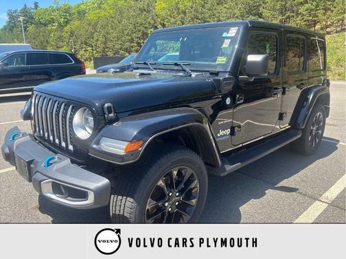Black Clearcoat 2022 Jeep Wrangler Unlimited 4xe Sahara