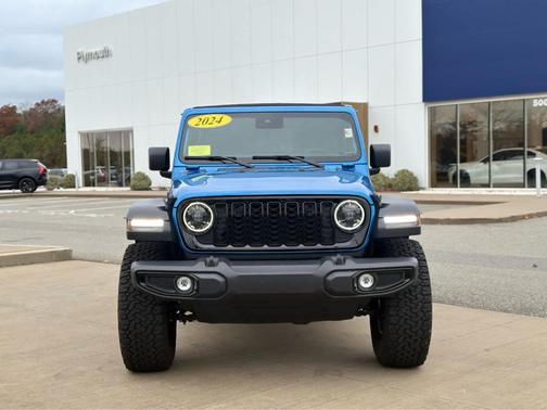 2024 Jeep Wrangler Sport