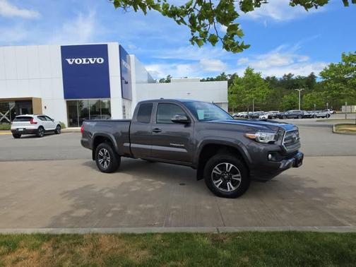 Magnetic Gray Metallic 2016 Toyota Tacoma TRD Sport