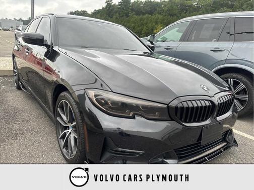 Black Sapphire Metallic 2020 BMW 330 i xDrive