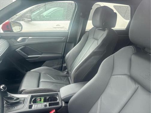 2022 Audi Q3 45 S line Premium Plus