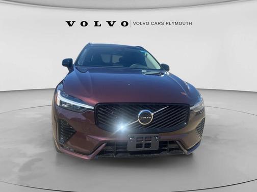 Mulberry Red 2026 Volvo XC60 B5 Plus