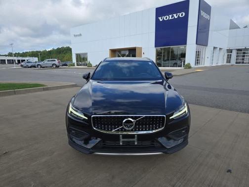 2020 Volvo V60 Cross Country T5