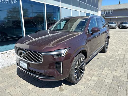 Mulberry Red 2026 Volvo XC90 B5 Plus 7-Seater