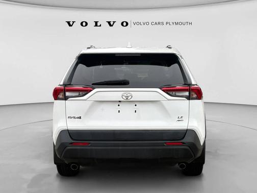 Super White 2019 Toyota RAV4 LE