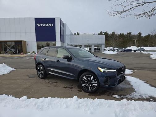 2026 Volvo XC60 B5 Plus