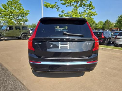 2024 Volvo XC90 B5 Core Bright Theme